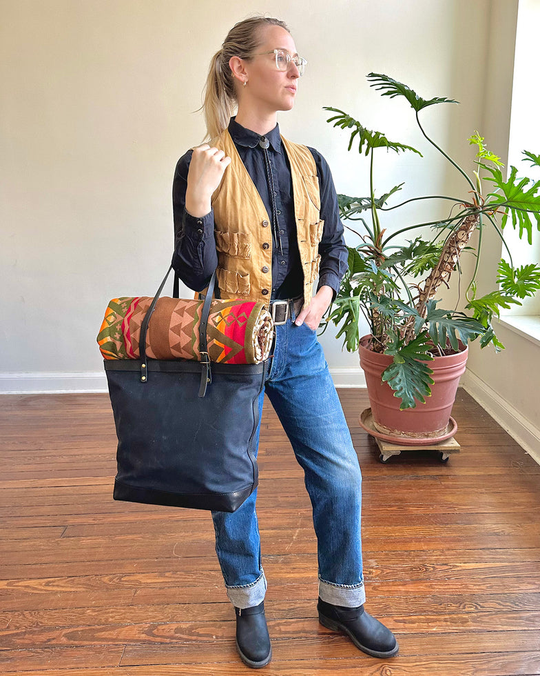 Sojourn Bag - Black Wax