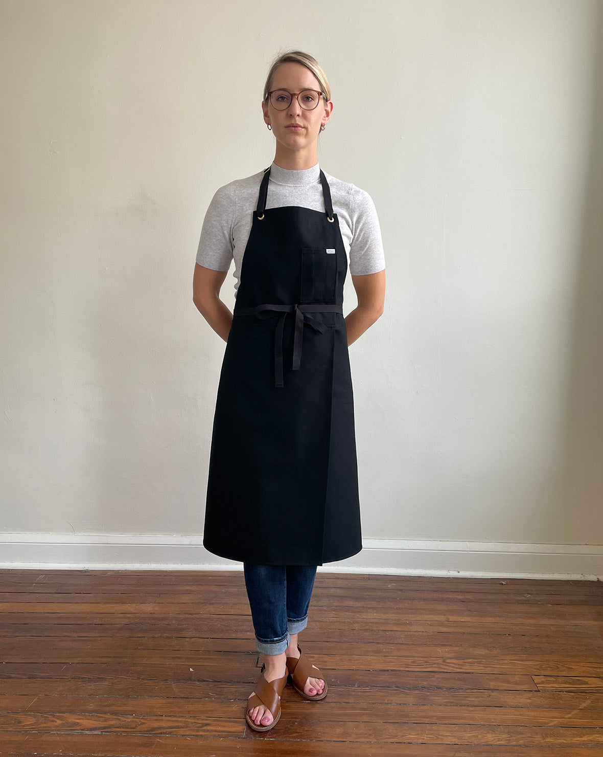 Ceramicist Pottery Split Leg Apron in Organic Canvas