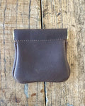 Squeeze Pouch in Leather
