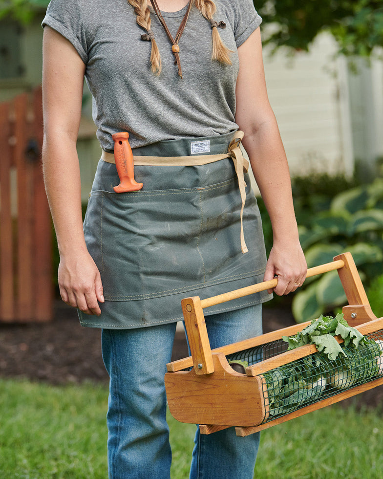 Gardening Apron – Harvest Pouch, Pockets, Loops, Cross-Back Straps