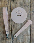 Wristlet Portable Yarn Spinner