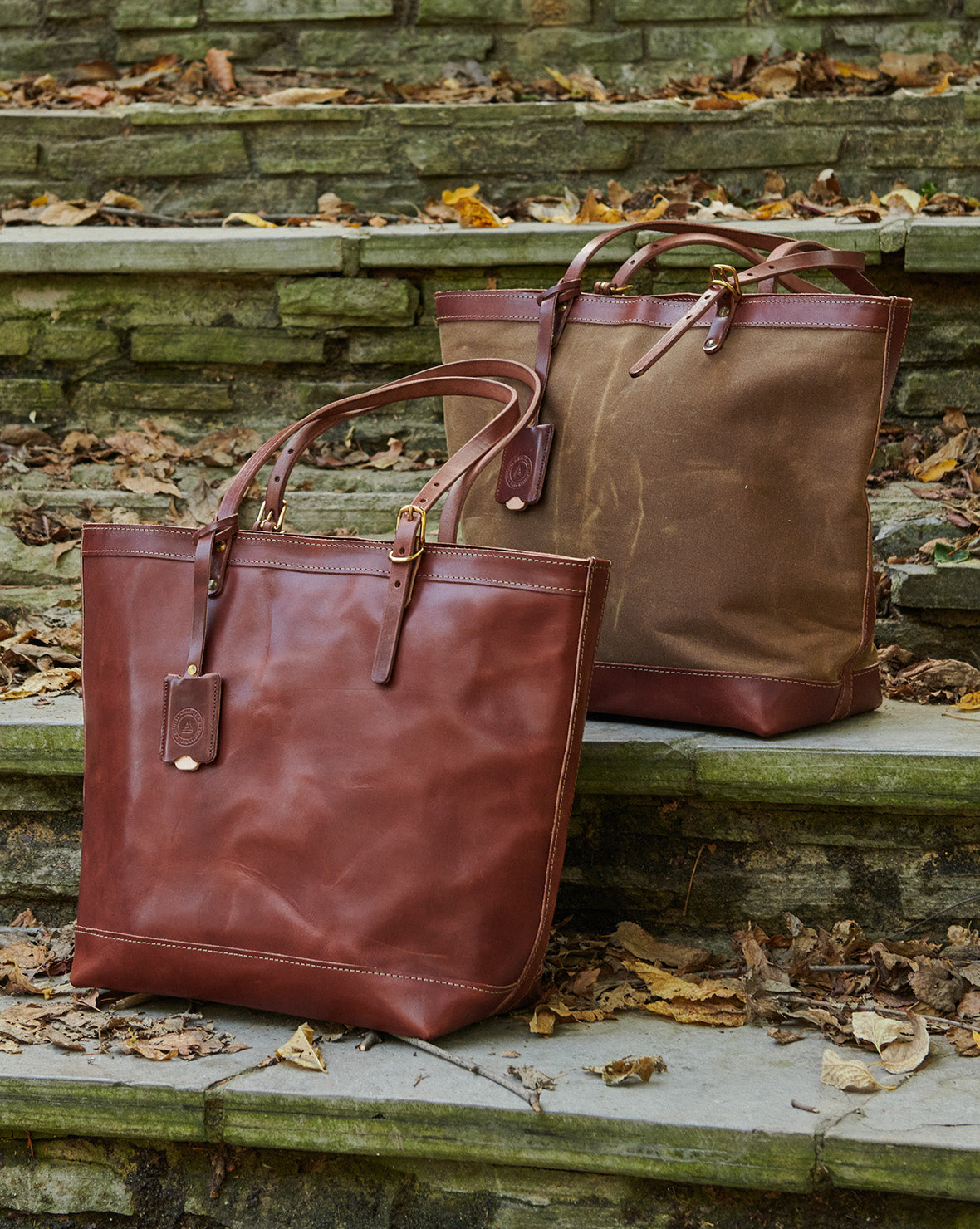 Buy Genuine Leather Bags Online in Omaha, United States